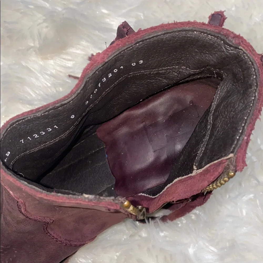 LIBERTY Black Purple Ankle Boots with Stylish Fringe - Picture 9 of 10